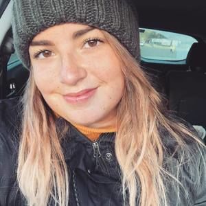 Meet your Posher, Monica